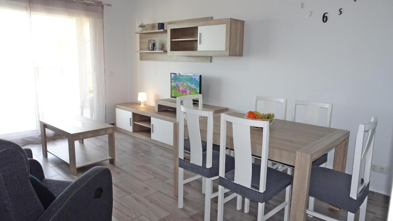 Neptuno Gandia Primera Linea - Alquiler Familias Apartment *