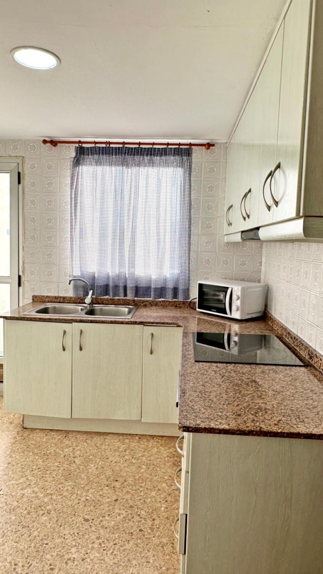 Apartment Neptuno Gandia Primera Linea - Alquiler Familias