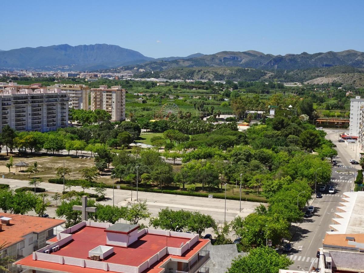 Neptuno Gandia Primera Linea - Alquiler Familias